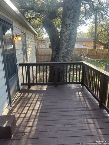 24815 aue, San Antonio, TX 78257