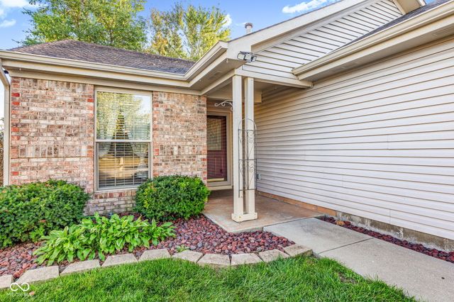 635 Muirfield Drive, Brownsburg, IN 46112