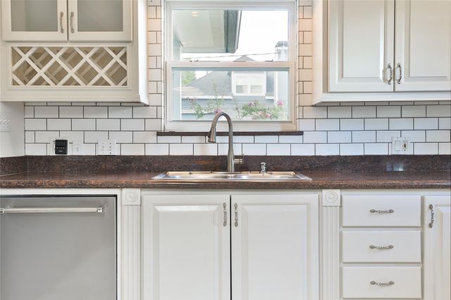 115 5th Street, Sugar Land, TX 77498