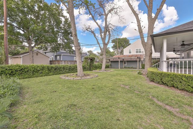 115 5th Street, Sugar Land, TX 77498