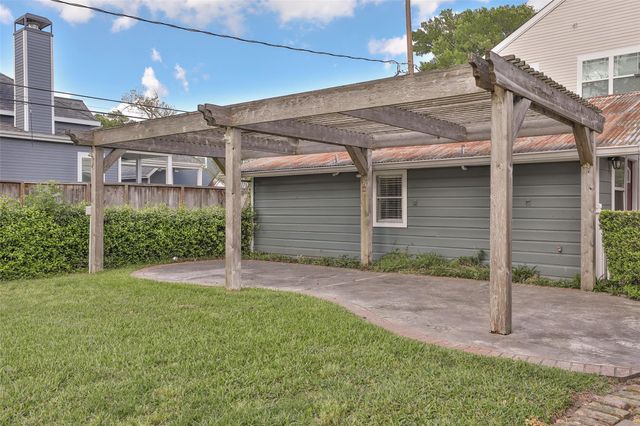 115 5th Street, Sugar Land, TX 77498