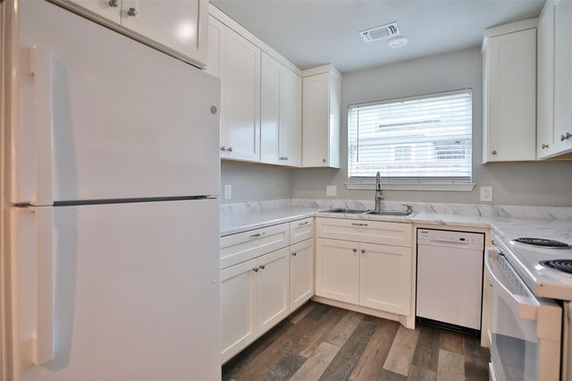 115 5th Street, Sugar Land, TX 77498