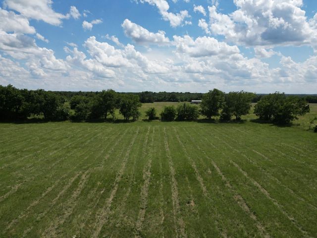 9999 Dugan Chapel Road, Bells, TX 75414