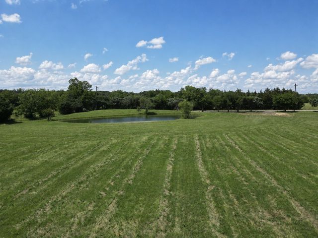 9999 Dugan Chapel Road, Bells, TX 75414