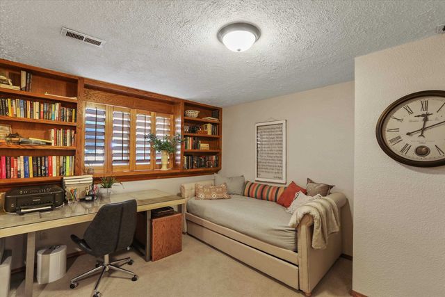 5511 W Rifle Club Rd, Spokane, WA 99208