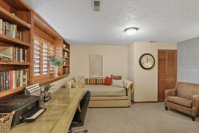 5511 W Rifle Club Rd, Spokane, WA 99208