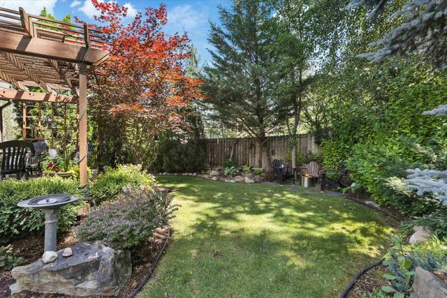 5511 W Rifle Club Rd, Spokane, WA 99208