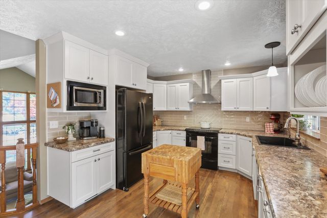 5511 W Rifle Club Rd, Spokane, WA 99208