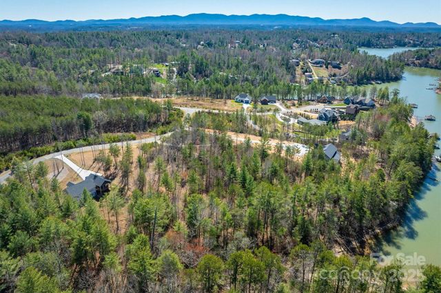 2148 E Bluewater Drive, Morganton, NC 28655