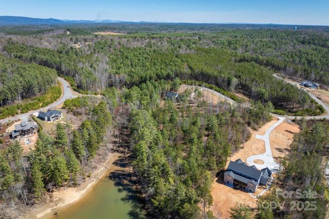 2148 E Bluewater Drive, Morganton, NC 28655