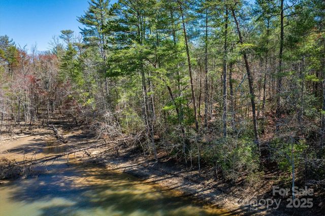 2148 E Bluewater Drive, Morganton, NC 28655
