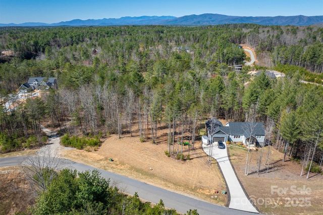 2148 E Bluewater Drive, Morganton, NC 28655