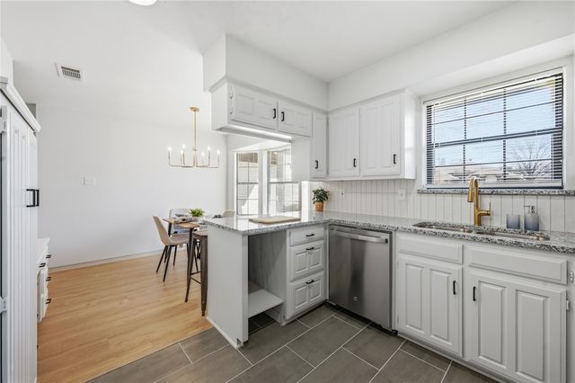 5604 Polo Club Drive, Arlington, TX 76017