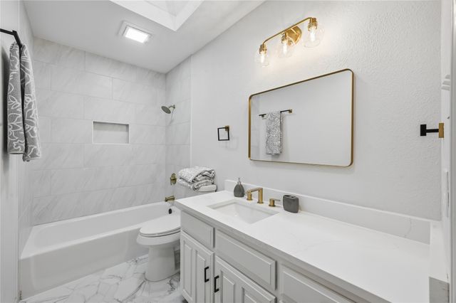 5604 Polo Club Drive, Arlington, TX 76017