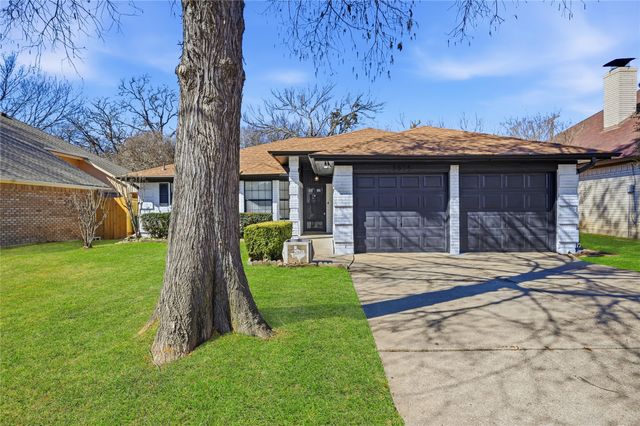 5604 Polo Club Drive, Arlington, TX 76017