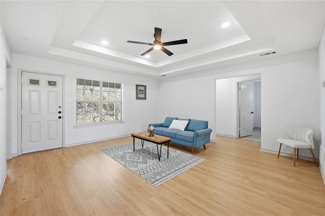 5604 Polo Club Drive, Arlington, TX 76017