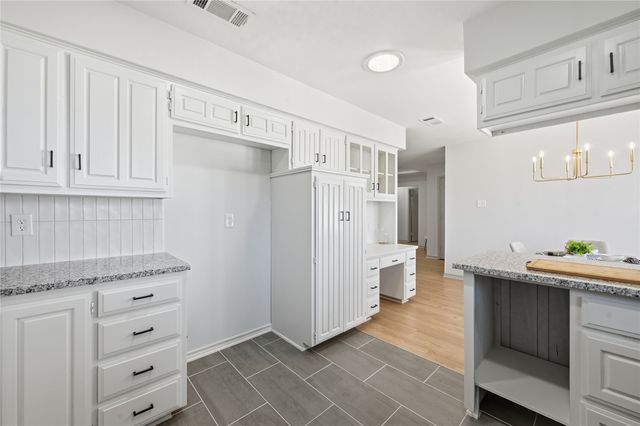 5604 Polo Club Drive, Arlington, TX 76017