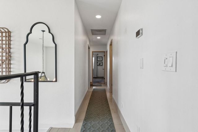 845 Sunrise Ave, Ripon, CA 95366