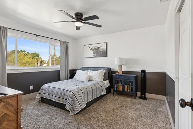 845 Sunrise Ave, Ripon, CA 95366