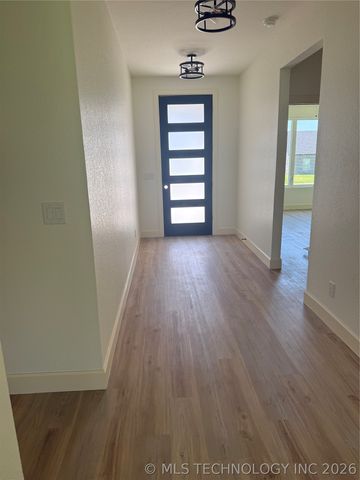 308 W Lauren Street, Kiefer, OK 74041