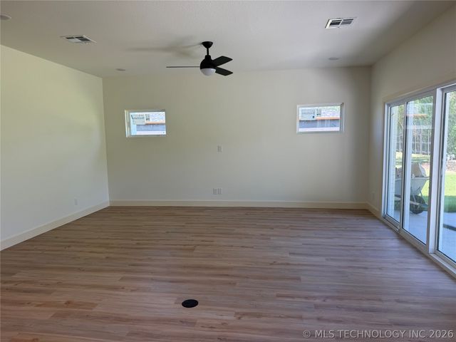 308 W Lauren Street, Kiefer, OK 74041