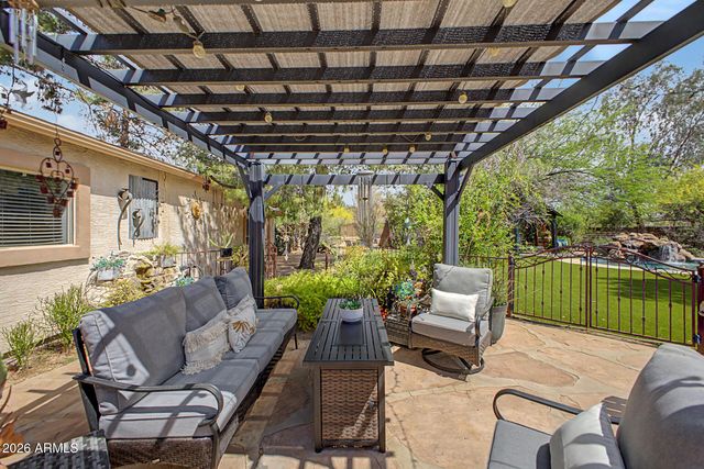 17629 N 16 Street, Phoenix, AZ 85022