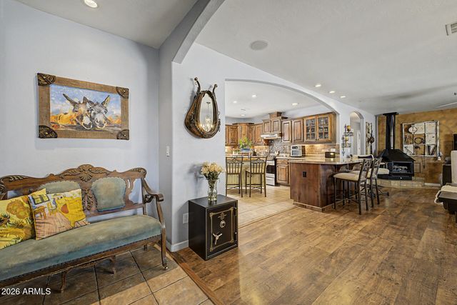 17629 N 16 Street, Phoenix, AZ 85022