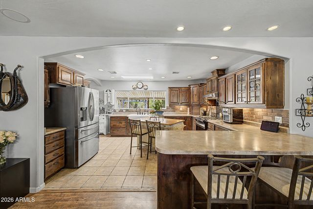 17629 N 16 Street, Phoenix, AZ 85022