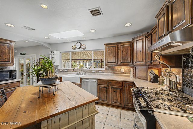 17629 N 16 Street, Phoenix, AZ 85022