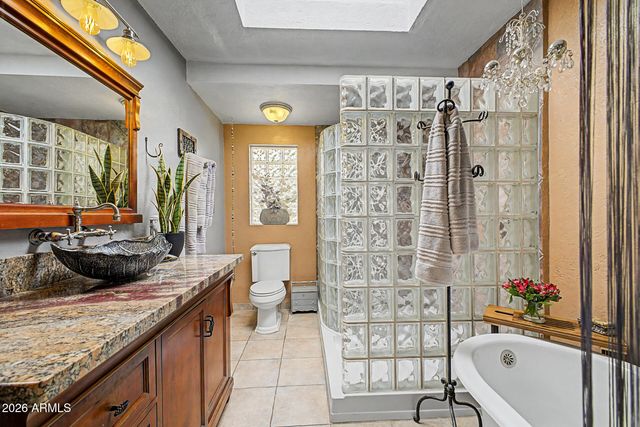 17629 N 16 Street, Phoenix, AZ 85022