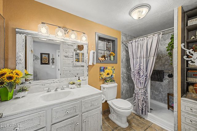 17629 N 16 Street, Phoenix, AZ 85022