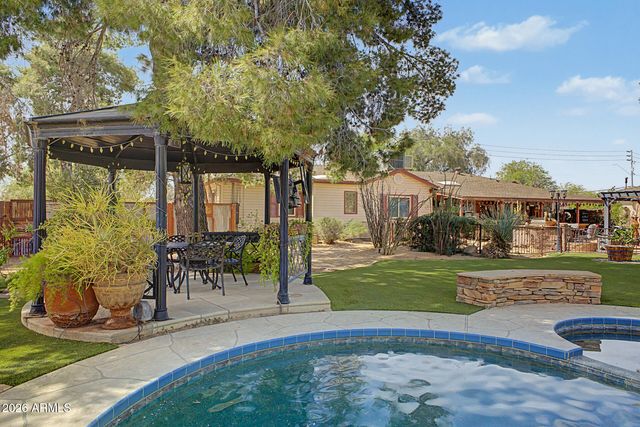 17629 N 16 Street, Phoenix, AZ 85022