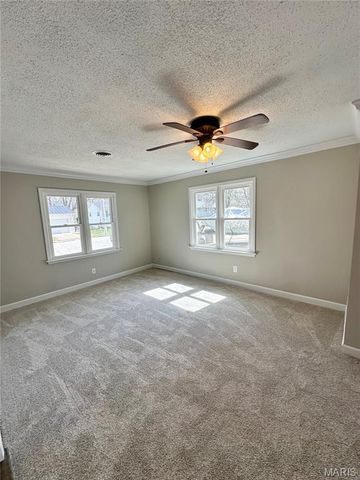 409 Hawthorne Drive, Union, MO 63084