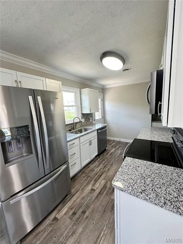 409 Hawthorne Drive, Union, MO 63084