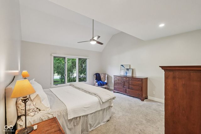 1985 Mulsanne Drive, Zionsville, IN 46077