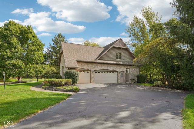 1985 Mulsanne Drive, Zionsville, IN 46077