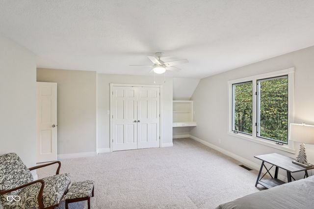 1985 Mulsanne Drive, Zionsville, IN 46077