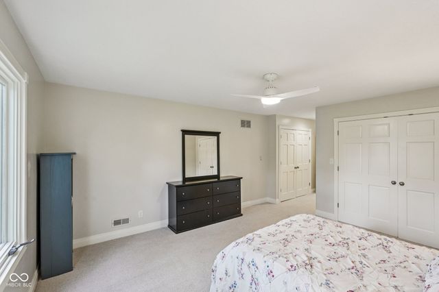 1985 Mulsanne Drive, Zionsville, IN 46077