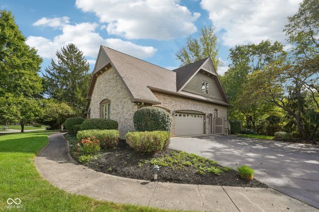 1985 Mulsanne Drive, Zionsville, IN 46077