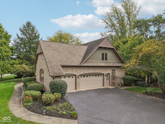 1985 Mulsanne Drive, Zionsville, IN 46077