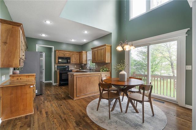 24966 W 150th Court, Olathe, KS 66061