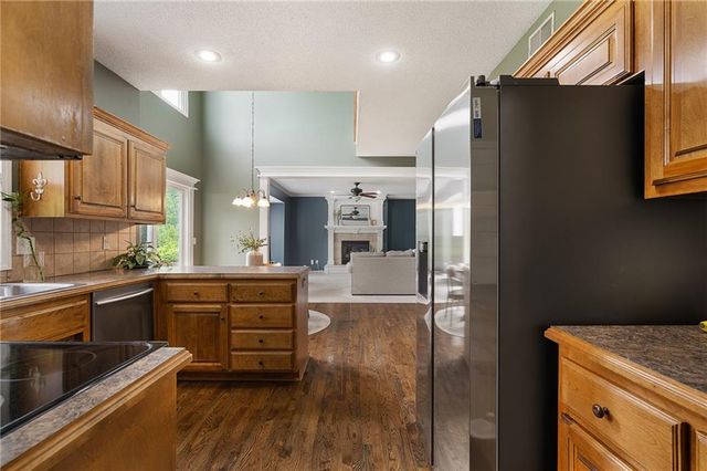 24966 W 150th Court, Olathe, KS 66061