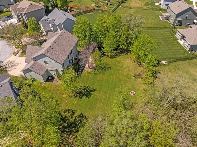 24966 W 150th Court, Olathe, KS 66061