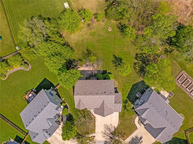 24966 W 150th Court, Olathe, KS 66061