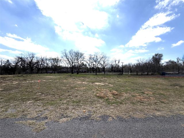 232 E Prospect Street, Denison, TX 75021