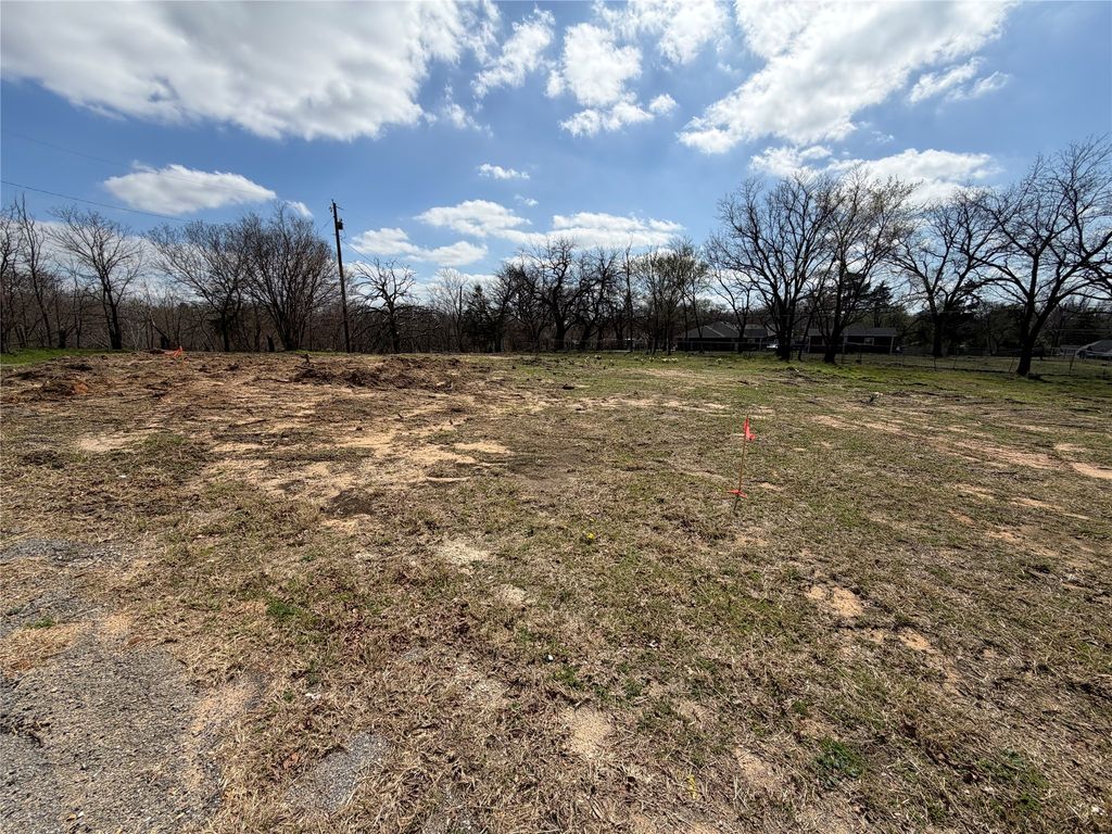 232 E Prospect Street, Denison, TX 75021