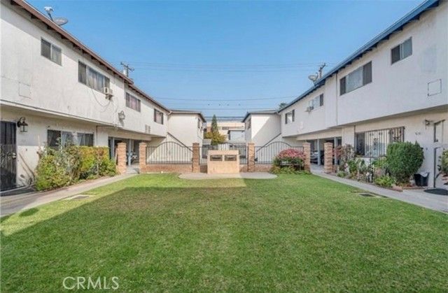 6021 Gage 4, Bell Gardens, CA 90201