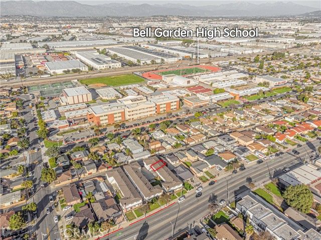 6021 Gage 4, Bell Gardens, CA 90201