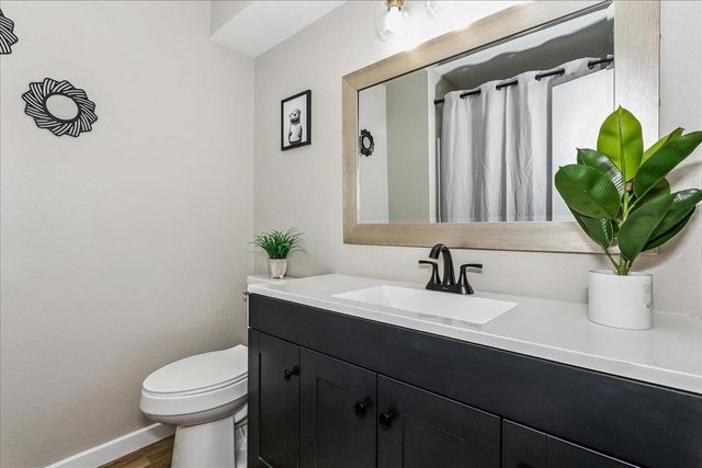 7802 E Pagent Ln, Wichita, KS 67206