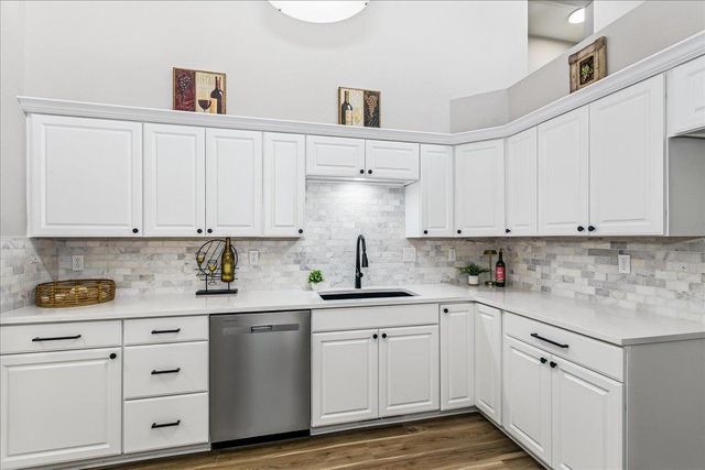 7802 E Pagent Ln, Wichita, KS 67206